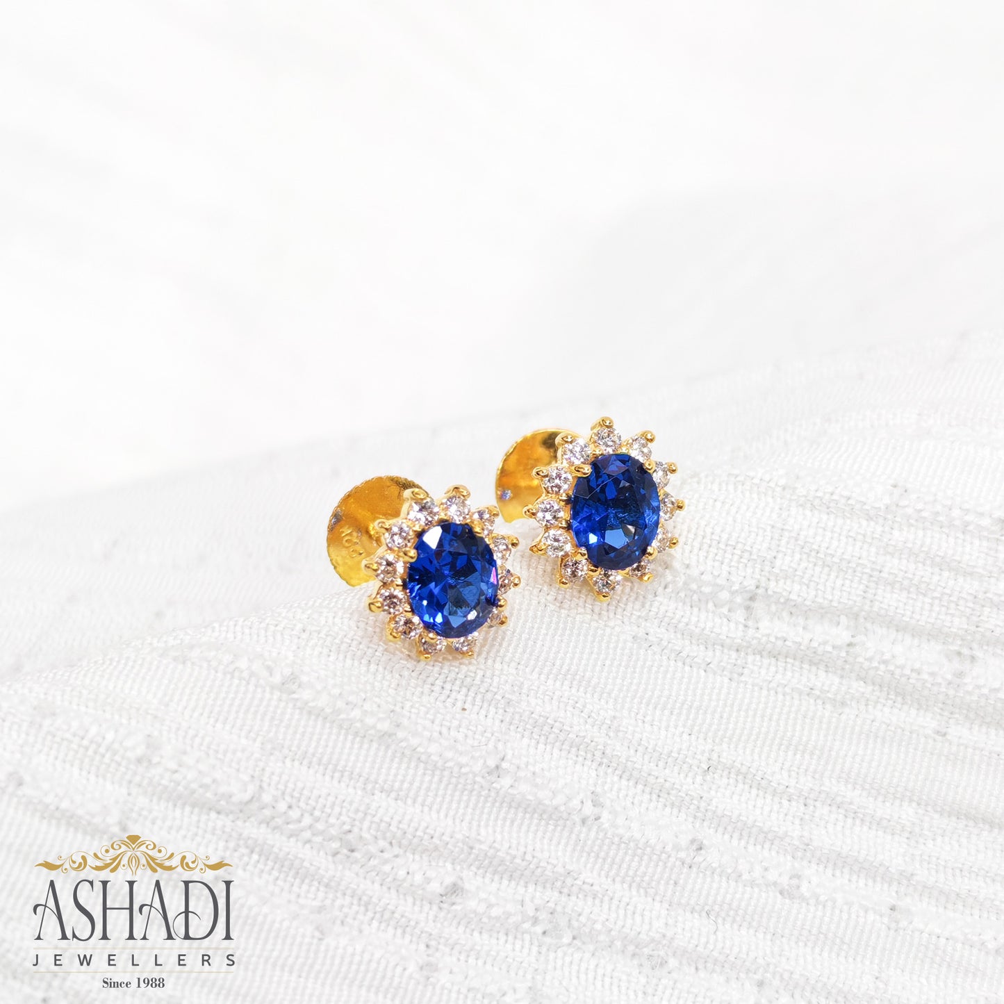 22K Ear Stud | ER0018