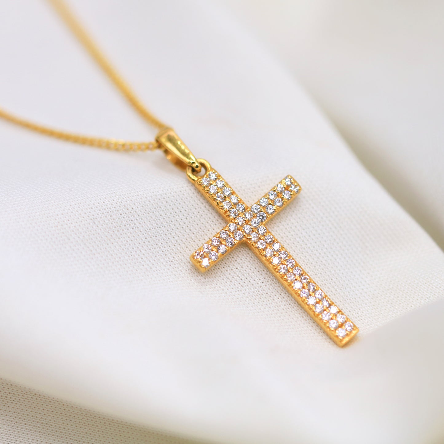 Holy Cross Gold Pendant | PE0003