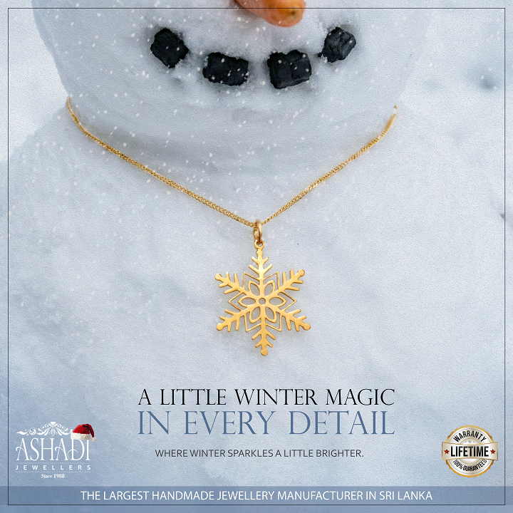 Snowflake Gold Pendant