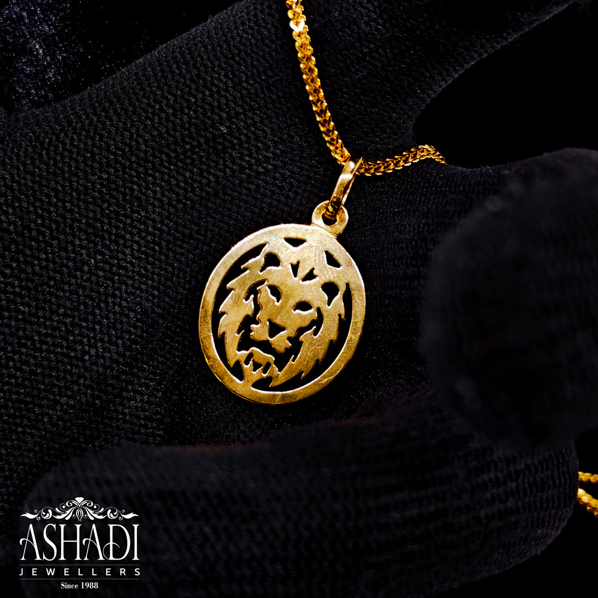 Gold Pendant | PE0041