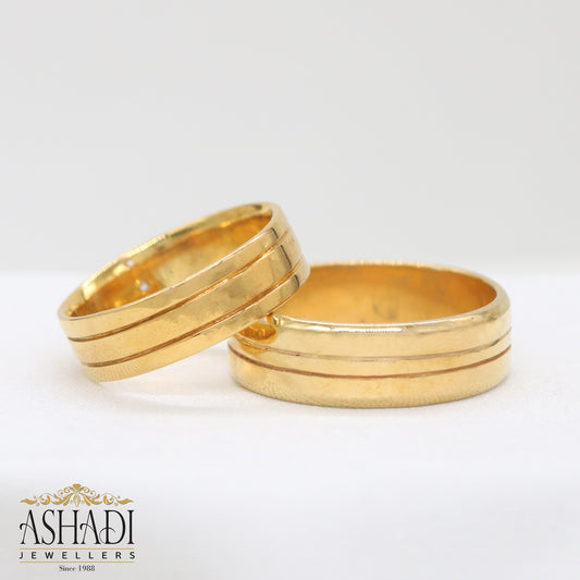 Ashadi Classic Gold Wedding Ring – Minimalist Double-Line Design
